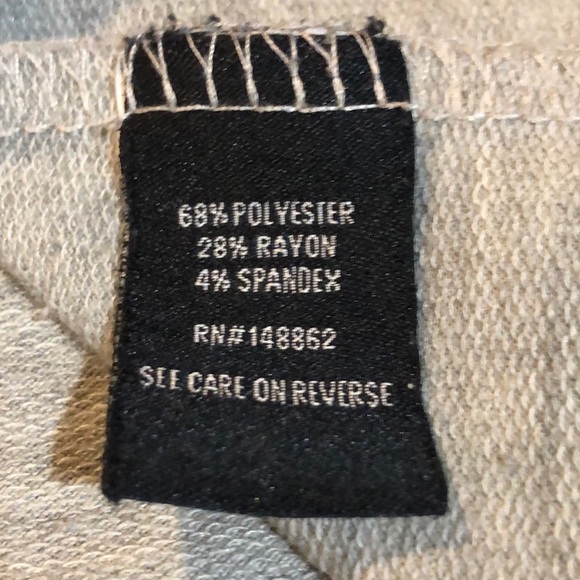 Torrid Grey Foil Sweatshirt 1X - Picture 7 of 9